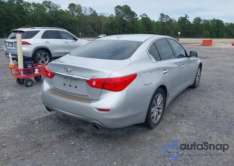 2016 Infiniti Q50 2.0T Premium z USA, uszkodzony, nr VIN JN1CV7AR3GM252738
